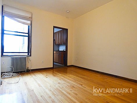 1st image of 3223 35th St APT 4L