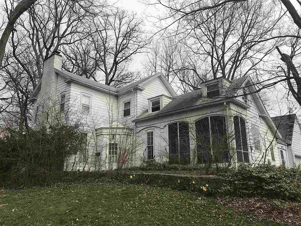 1st image of 621 S Walnut St