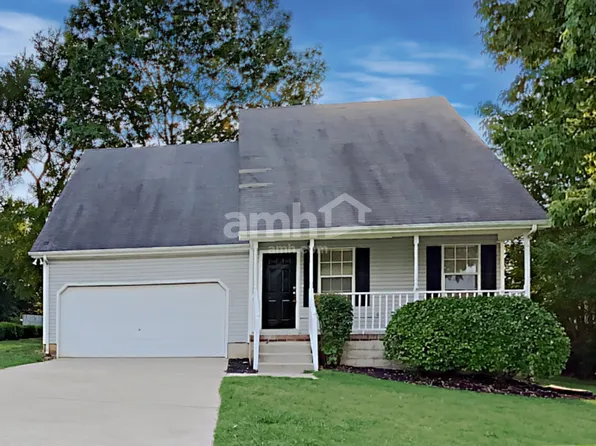 203 Blue Lake Ln, La Vergne, TN 37086