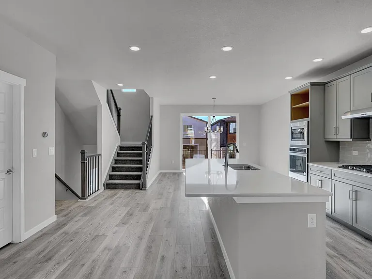 6351 Hijinks Ln — Photo 9