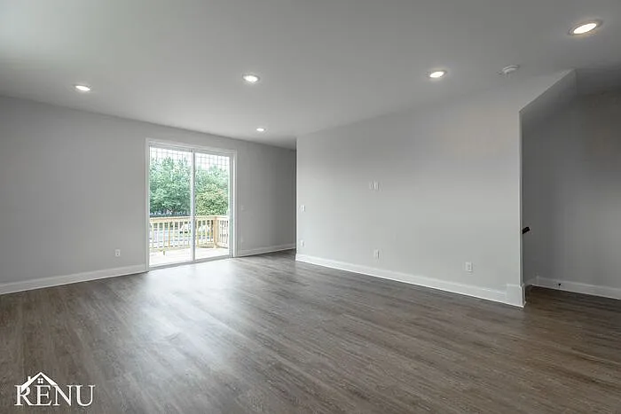 5691 Sofias Cir — Photo 5