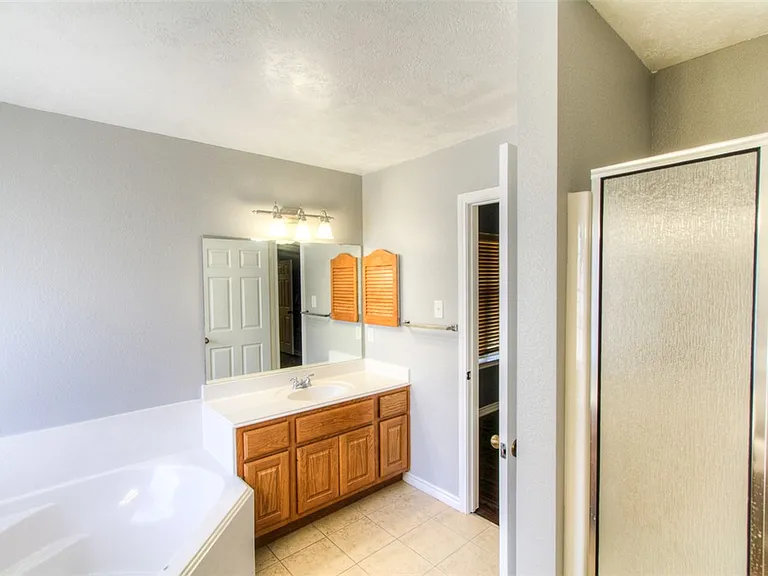 1508 Bluefield Ct — Photo 11