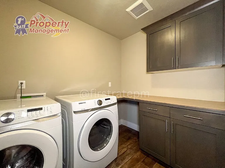 8132 S Red Cliff Ave — Photo 43