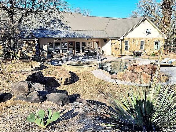 4th image of 780 Rickets Ln