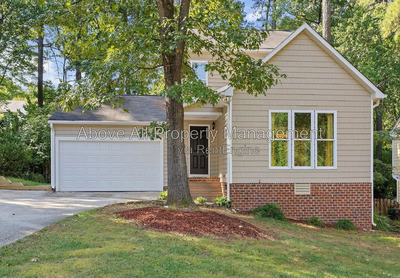 3 bed, 2.5 bath, 1726 sqft, $2,250 — Photo 1