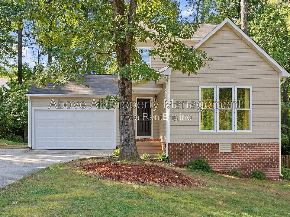1202 Belhaven Rd