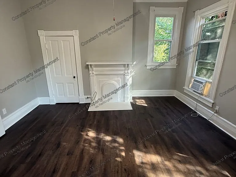885 College St #883 — Photo 10