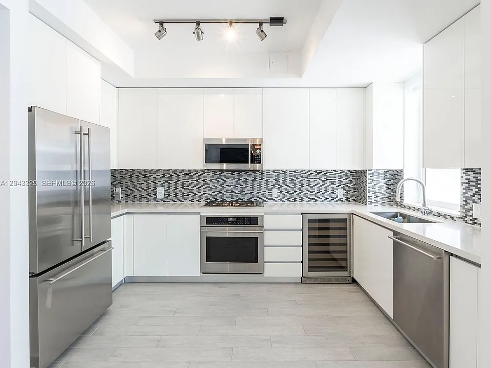 51 N Shore Dr #51