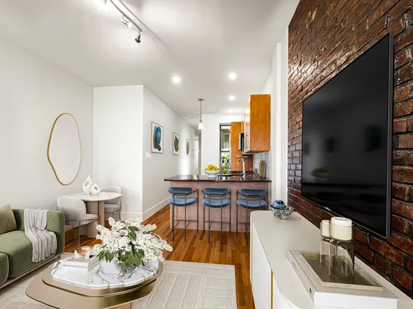 161 West 133rd Street 5B image 2 of 9