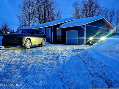 11580 E Crimsonview Dr, Palmer, AK, 99645