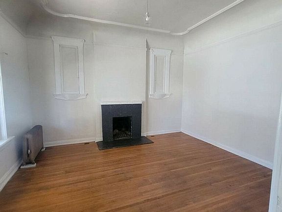 5th image of 1401 Gaylord St APT 1