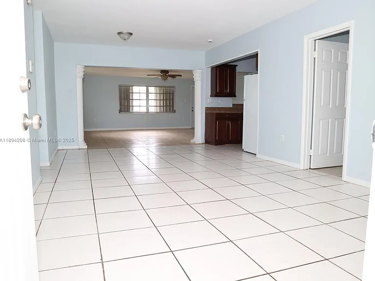 15130 Jackson St — Photo 2