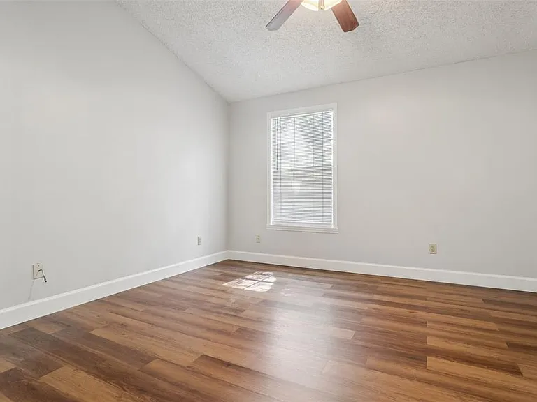 11325 Stratton Park Dr #11325 — Photo 16