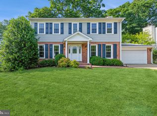 3500 Kings Cross Rd, Alexandria, VA 22303