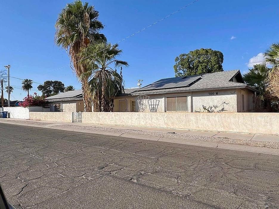 1st image of 500 W 20th St