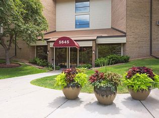 5645 Green Circle Dr APT 102, Minnetonka, MN 55343