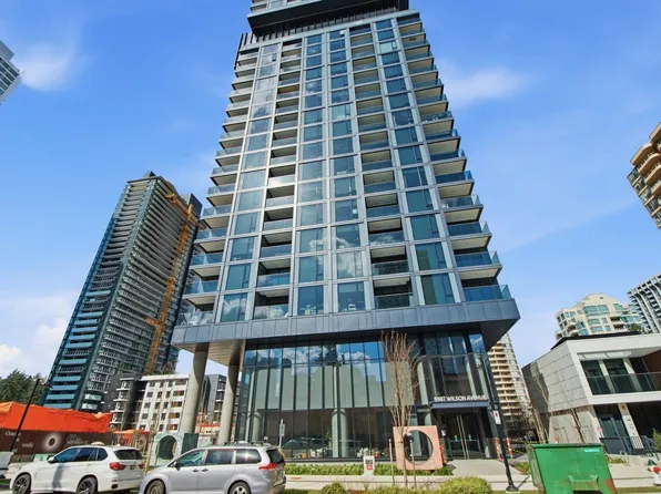 5987 Wilson Ave #607, Burnaby, BC V5H 2R3