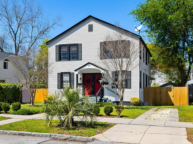 20 Dunnemann Ave #B — Photo 39