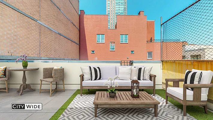 1867 Second Avenue #5D