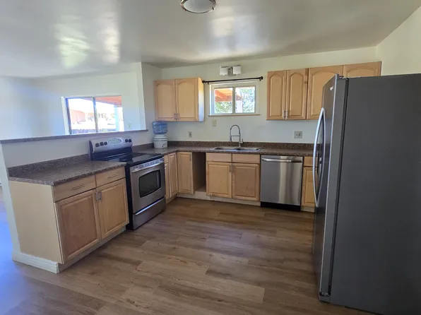 440 Brunn School Rd #C, Santa Fe, NM 87505