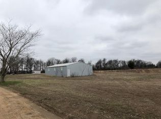 17604 Barrys Ln, Trumann, AR 72472