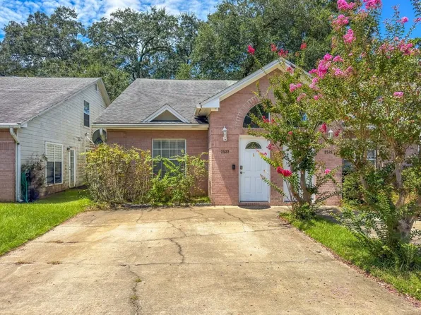 2522 Golden Park Ln, Tallahassee, FL 32303