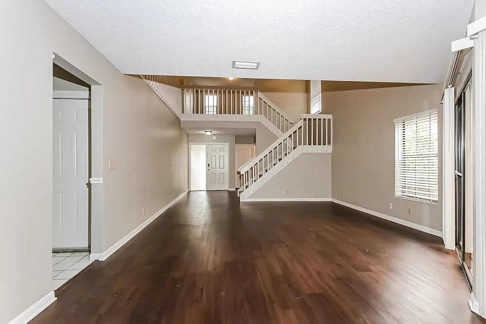 3 bed, 2.5 bath, 1997 sqft, $4,970 — Photo 4