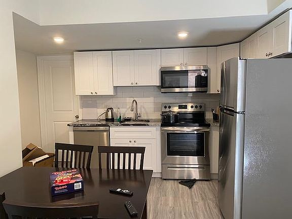 3rd image of 3609 Spring Garden St Unit 1