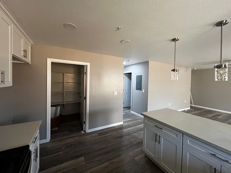 334 N H St #334 — Photo 3