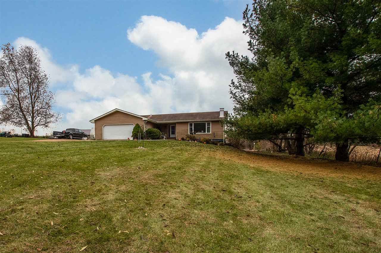 14500 Saunders Rd, Pecatonica, IL 61063 Zillow