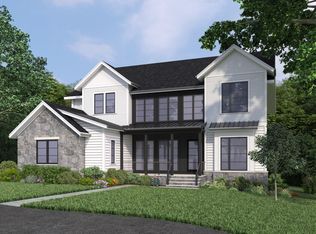 1220 Raymond Ave, Mc Lean, VA 22101