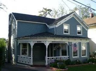 6 Wyckoff St, Matawan, NJ 07747
