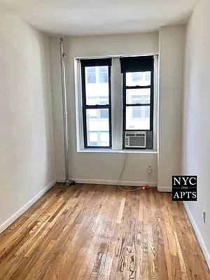 Rented by New York City Apartments | media 8