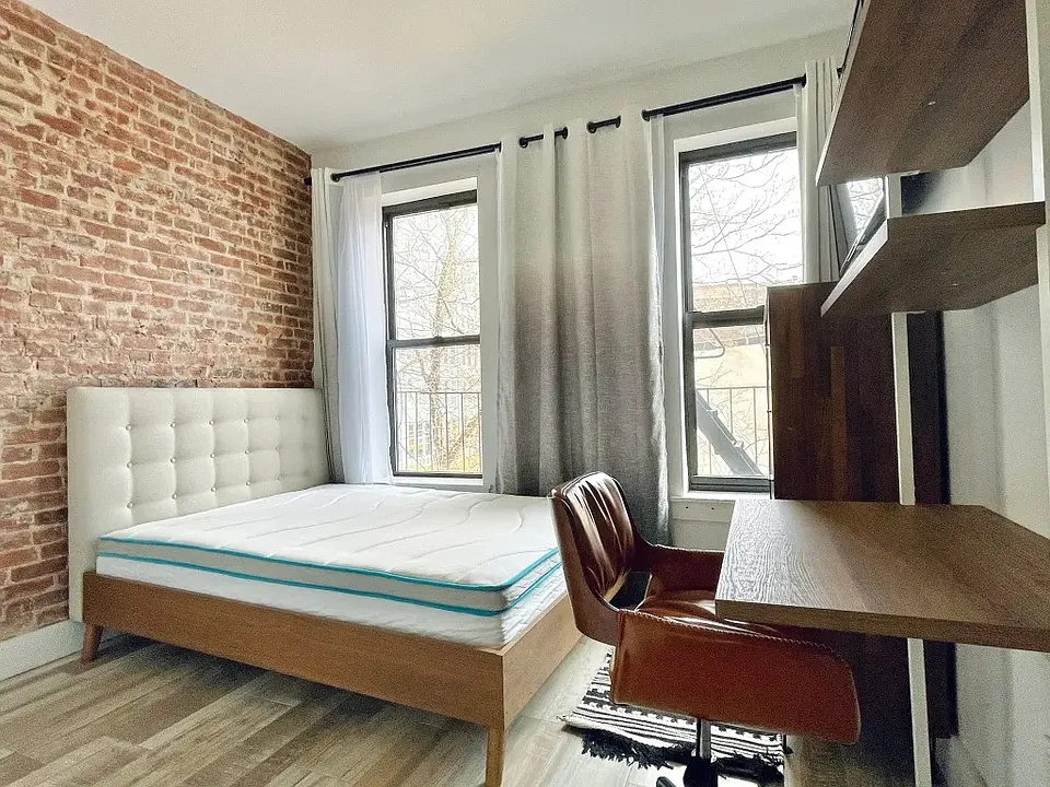 425 Wythe Ave #3-56