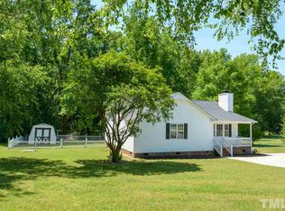 101 Mary Michael Ln, Benson, NC 27504