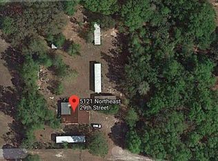 5121 NE 29th St, Silver springs, FL 34488