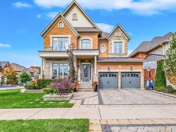 66 Oldham St, Vaughan, ON L4H 3N9