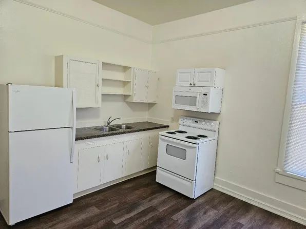 1209 S 72nd St #2, Tacoma, WA 98408
