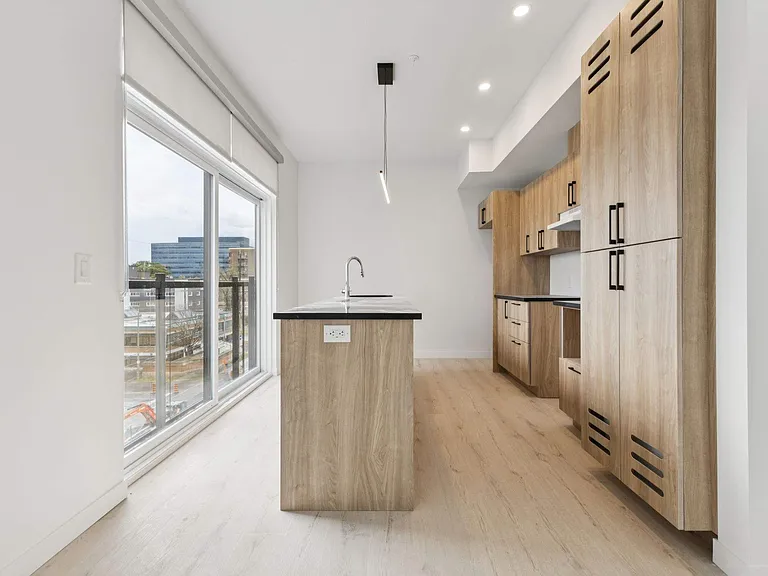 26 McArthur Ave — Photo 18