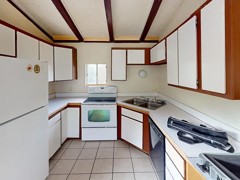 454 Arapahoe Ave #1 — Photo 11