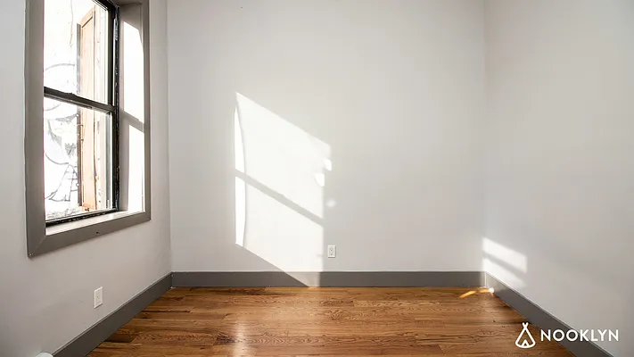 Rented by Nooklyn NYC LLC | media 16