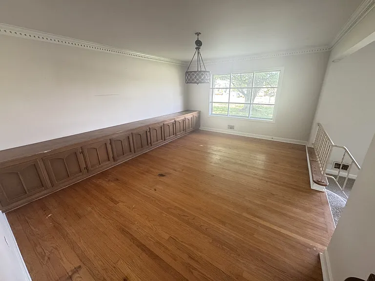 151 Rucker Ln — Photo 6