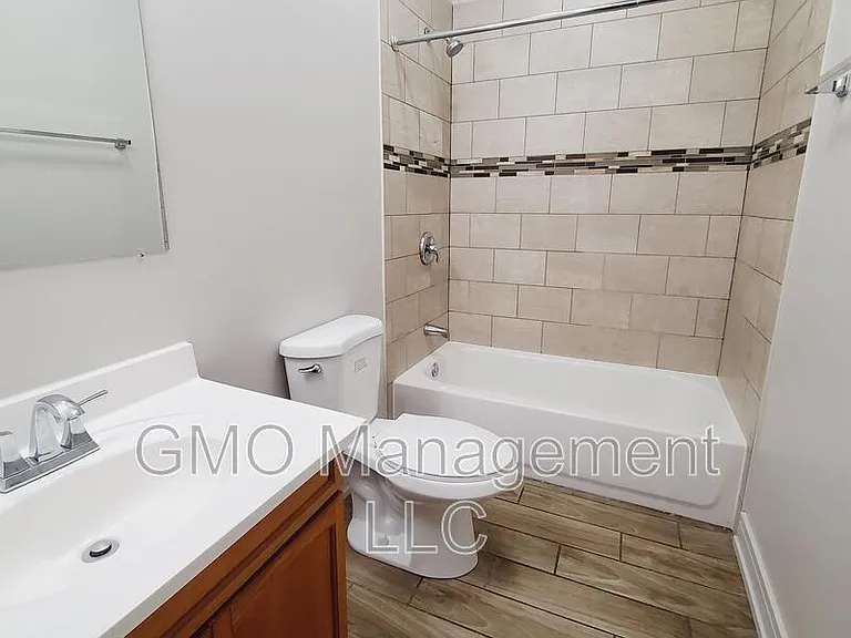 4048 W Lexington St #2 — Photo 14