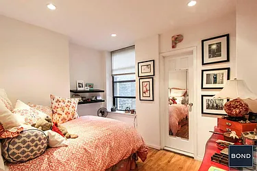 Rented by Bond New York