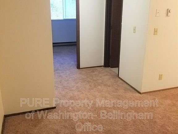 2nd image of 1506 Lincoln St #2