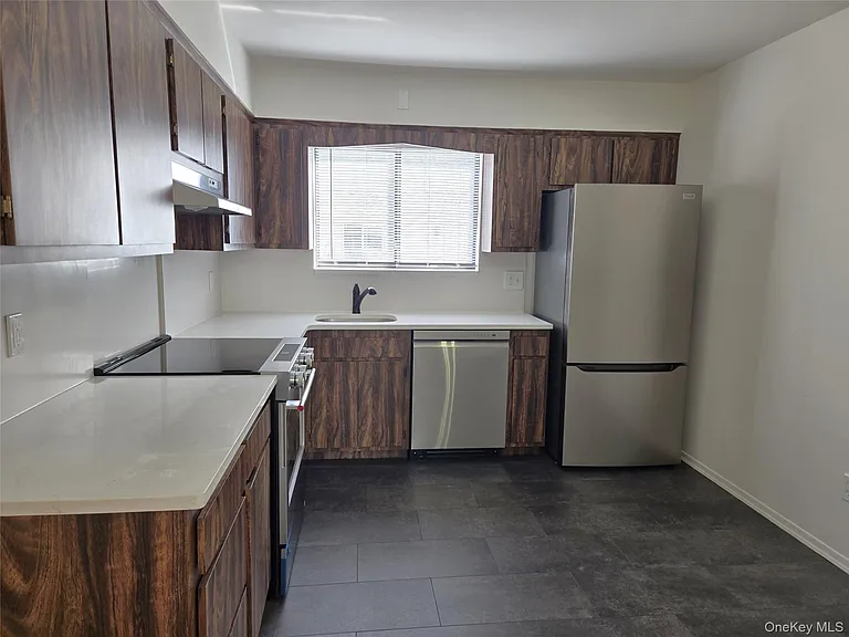 74 Ashwood Rd #1 — Photo 6
