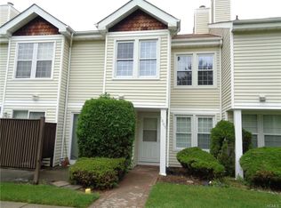 1005 Whispering Hls, Chester, NY 10918