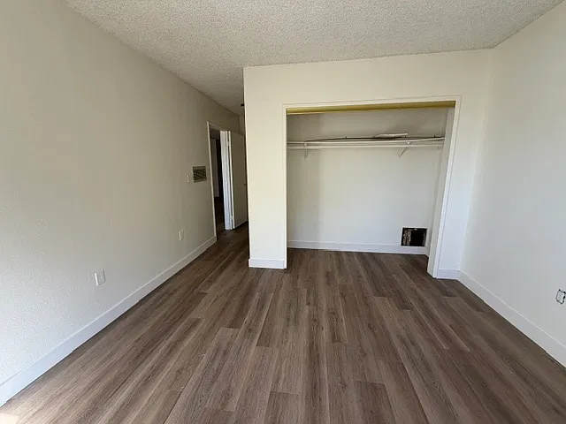 1 bed, 650 sqft, $1,995 — Photo 4