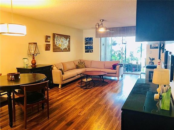 3rd image of 5943 Calais Blvd N APT 5