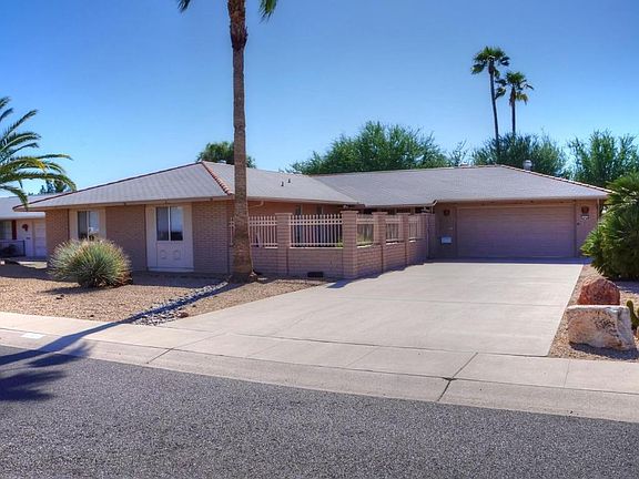 2nd image of 10425 W Edgewood Dr